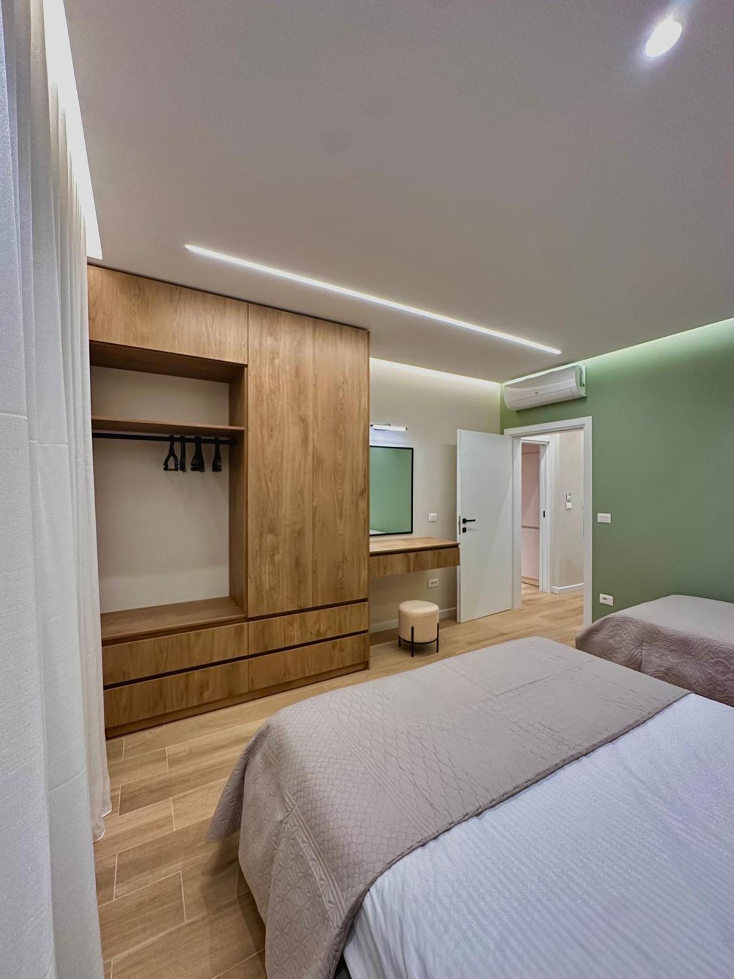 Luxurious Dreamy Seaside Apartment Durres Exterior photo